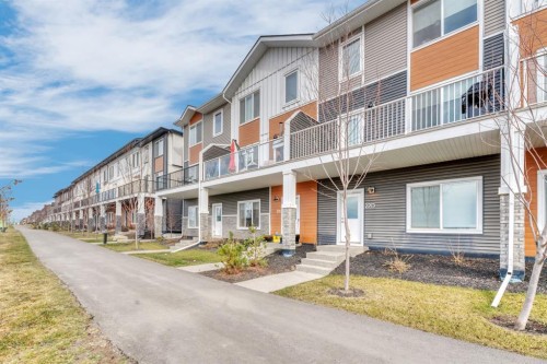 220 Creekstone Drive Sw, Calgary, AB - Outdoor With Facade