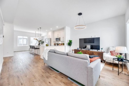 220 Creekstone Drive Sw, Calgary, AB - Indoor Photo Showing Living Room