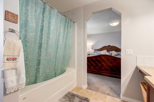 163 Cougarstone Court Sw, Calgary, AB - Indoor Photo Showing Bathroom
