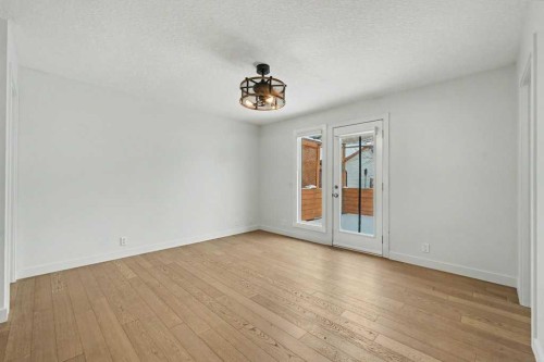 46 Benchlands Drive, Cochrane, AB - Indoor Photo Showing Other Room