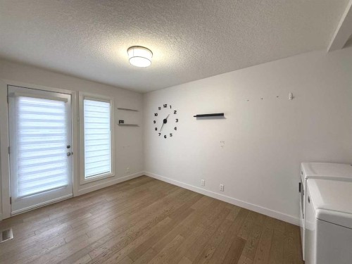 46 Benchlands Drive, Cochrane, AB - Indoor Photo Showing Other Room