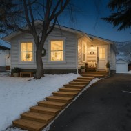 46 Benchlands Drive  Cochrane, AB T4C 1C3
