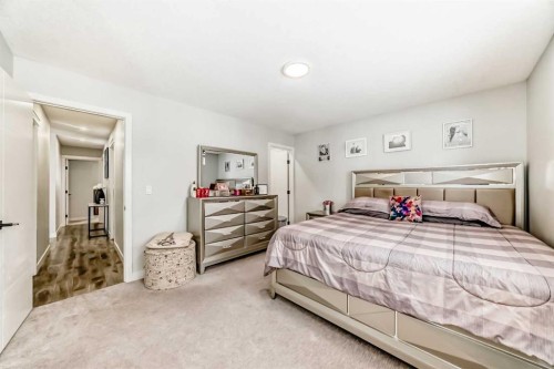 87 Rundleson Way Ne, Calgary, AB - Indoor Photo Showing Bedroom