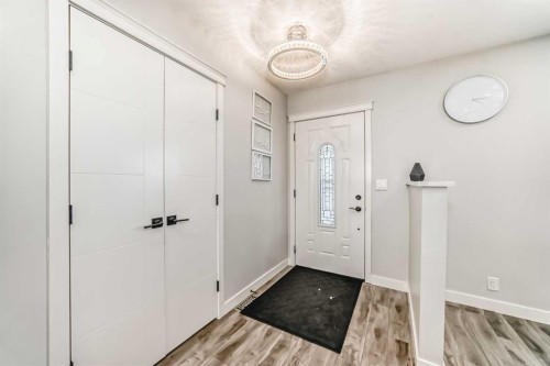 87 Rundleson Way Ne, Calgary, AB - Indoor Photo Showing Other Room