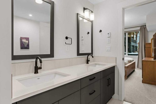 107-1315 Spring Creek Gate, Canmore, AB - Indoor Photo Showing Bathroom