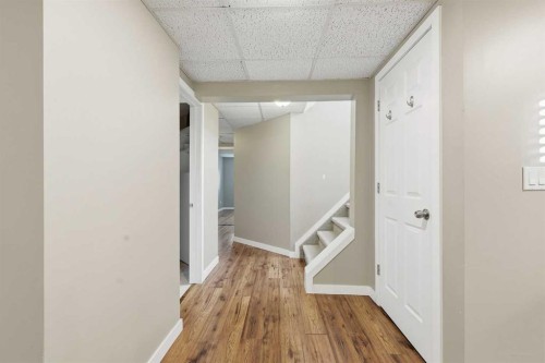 2 Woodfern Road Sw, Calgary, AB - Indoor Photo Showing Other Room