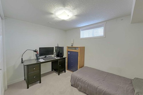 51 Hollyburn Road Sw, Calgary, AB - Indoor