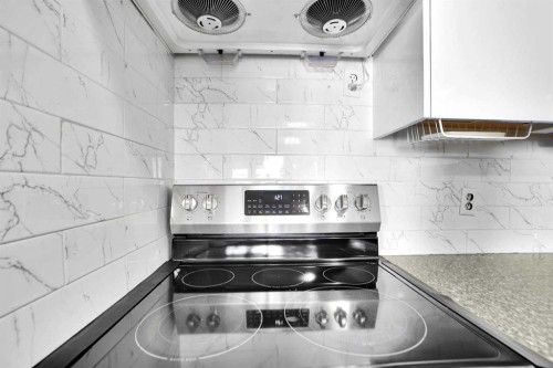280 Whitworth Way Ne, Calgary, AB - Indoor Photo Showing Kitchen