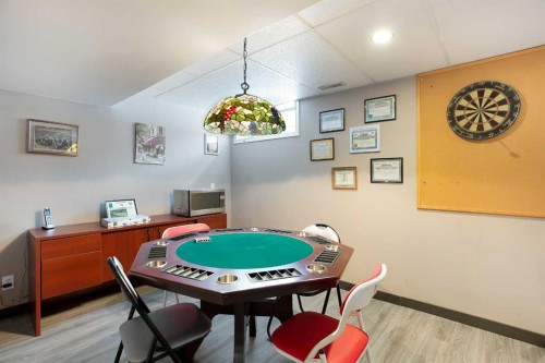 2607 Kelwood Drive Sw, Calgary, AB - Indoor