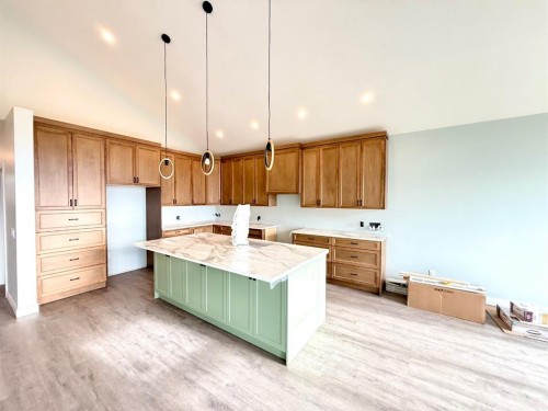 131 Westview Drive, Nanton, AB - Indoor Photo Showing Kitchen