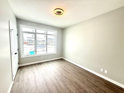 131 Westview Drive, Nanton, AB - Indoor Photo Showing Other Room
