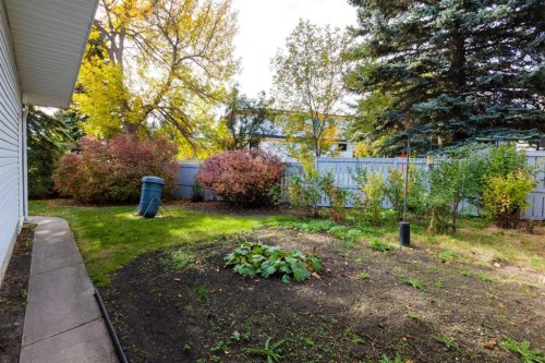 1801 Cayuga Drive Nw, Calgary, AB - Outdoor