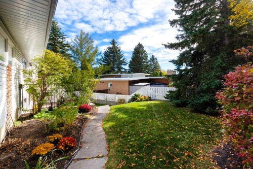 1801 Cayuga Drive Nw, Calgary, AB - Outdoor