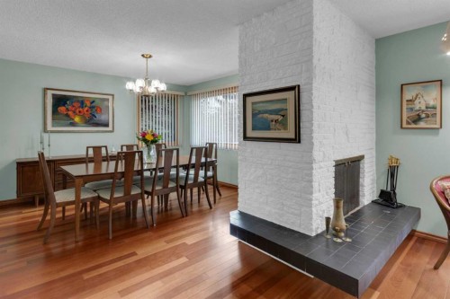 1801 Cayuga Drive Nw, Calgary, AB - Indoor Photo Showing Dining Room