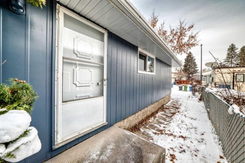 3429 33A Avenue Se, Calgary, AB - Outdoor With Exterior