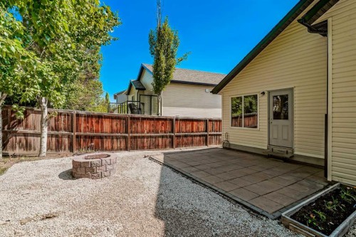 31 Panatella Drive Nw, Calgary, AB - Outdoor