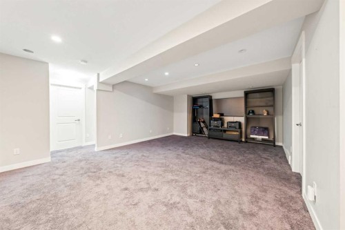 161 Rainbow Falls Glen, Chestermere, AB - Indoor