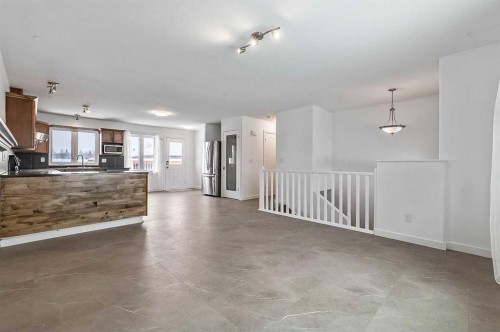 821 Railway Avenue, Cayley, AB - Indoor Photo Showing Other Room