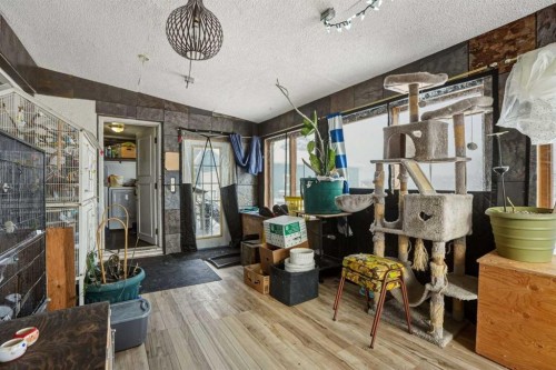 4115 580 Highway, Cremona, AB - Indoor Photo Showing Other Room