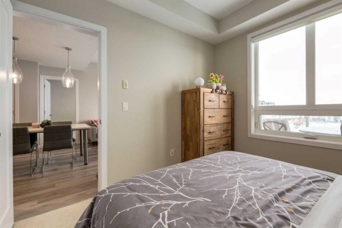 412-8531 8A Avenue Sw, Calgary, AB - Indoor Photo Showing Bedroom