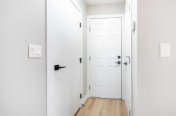 7616 27 Street SE Calgary, AB T2C 1E7