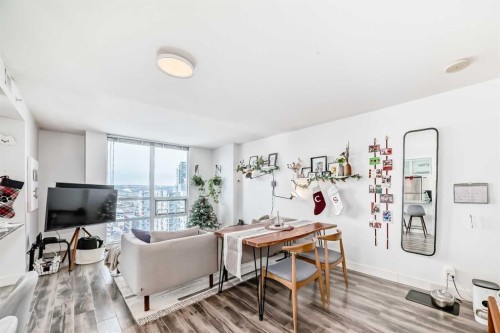 1404-1110 11 Street Sw, Calgary, AB - Indoor Photo Showing Other Room