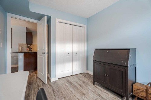 311-2715 12 Avenue Se, Calgary, AB - Indoor