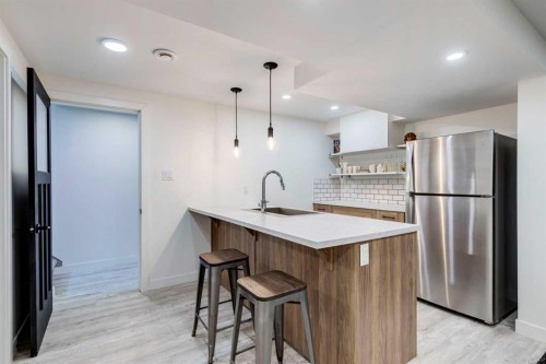 1240 Mapleglade Crescent Se, Calgary, AB - Indoor Photo Showing Kitchen With Upgraded Kitchen