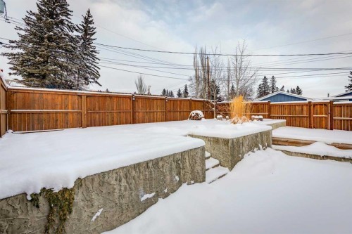 1240 Mapleglade Crescent Se, Calgary, AB - Outdoor