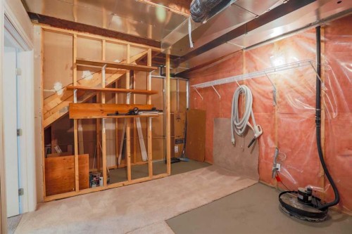 1105 Hammond Avenue, Crossfield, AB - Indoor Photo Showing Basement