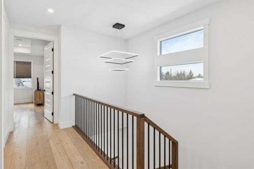 2835 42 Street Sw, Calgary, AB - Indoor Photo Showing Other Room