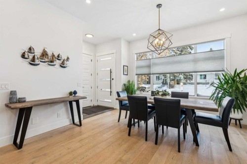 2835 42 Street Sw, Calgary, AB - Indoor Photo Showing Dining Room