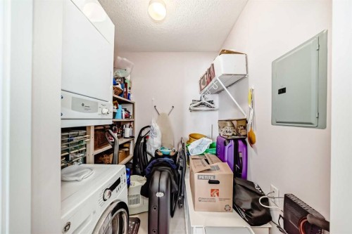 410-5000 Somervale Court Sw, Calgary, AB - Indoor Photo Showing Laundry Room