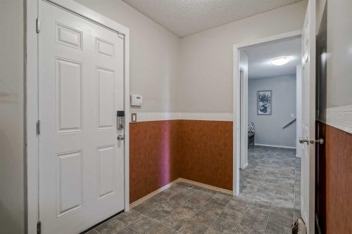 212 Cove Court, Chestermere, AB - Indoor Photo Showing Other Room