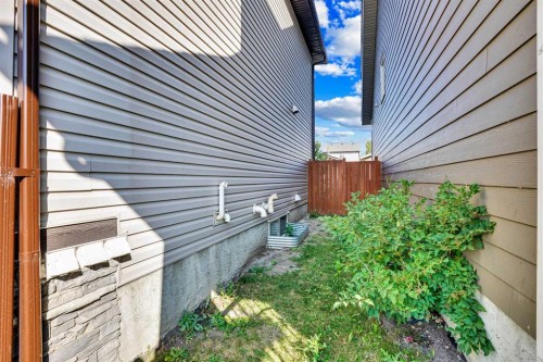34 Skyview Springs Rise Ne, Calgary, AB - Outdoor With Exterior