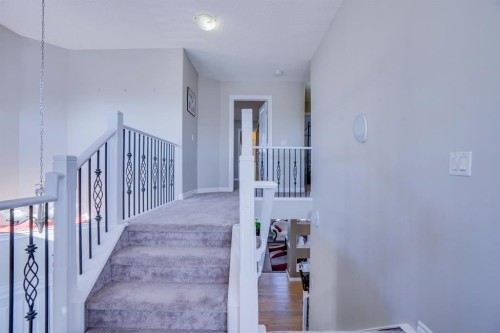 77 Saddleland Drive Ne, Calgary, AB - 