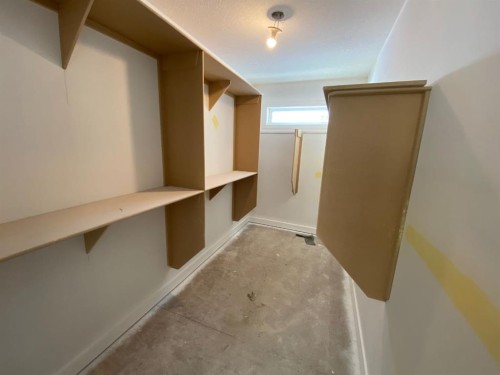 40 Fieldstone Close, Balzac, AB - Indoor Photo Showing Other Room