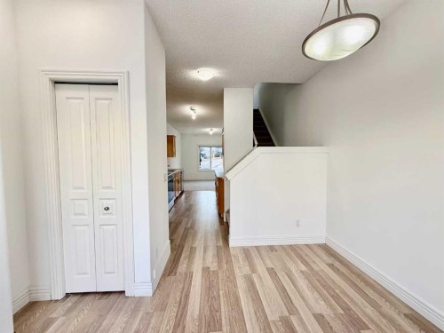 17 Bridleridge Manor Sw, Calgary, AB - Indoor Photo Showing Other Room