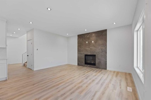 9 Mcclung Gate, Carstairs, AB - Indoor With Fireplace