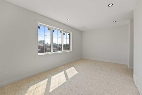 9 Mcclung Gate, Carstairs, AB - Indoor Photo Showing Other Room