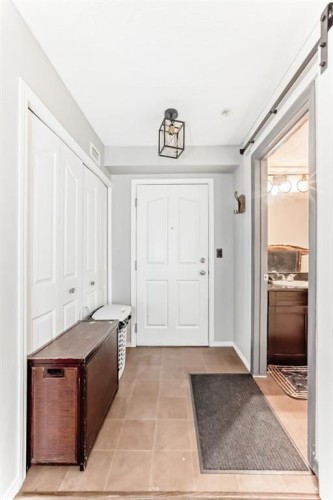 120-355 Taralake Way Ne, Calgary, AB - Indoor Photo Showing Other Room