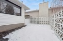 427 Tache Avenue Nw, Calgary, AB  - Outdoor With Exterior 
