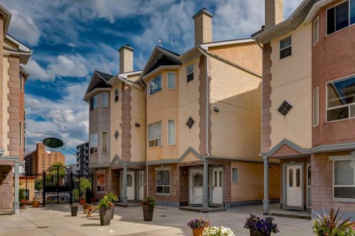 1541 11 Street Sw, Calgary, AB - Outdoor With Facade