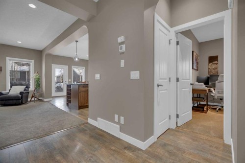 300 Aspenmere Way, Chestermere, AB - Indoor Photo Showing Other Room