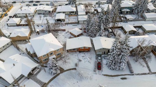 27 Langton Drive Sw, Calgary, AB - Outdoor With View