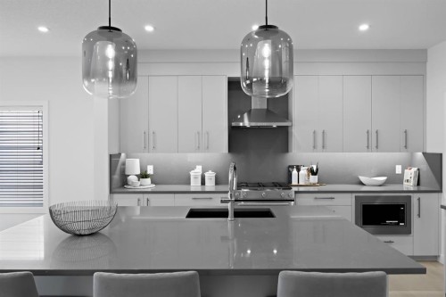 50 Westland Park Sw, Calgary, AB - Indoor Photo Showing Kitchen With Upgraded Kitchen