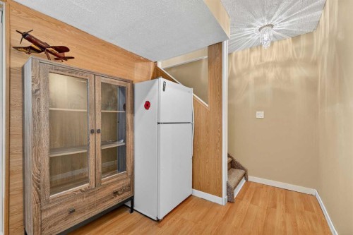 1163 Prairie Springs Hill Sw, Airdrie, AB - Indoor Photo Showing Other Room