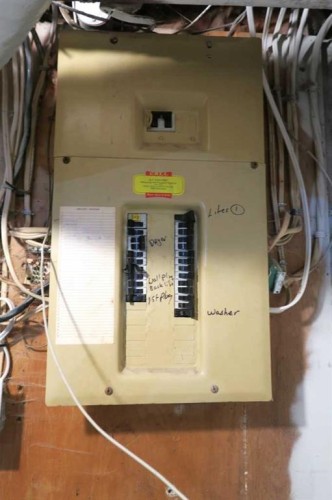 111 6 Avenue Se, Three Hills, AB - Indoor