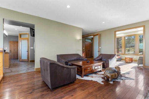 80 Cochrane Lake Trail, Cochrane Lake, AB - Indoor