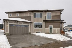 9 Magnolia Path SE Calgary, AB T3M 3T4